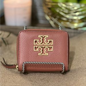 Tory Burch Britten Wallet